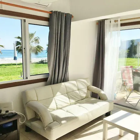 House Mesopotamias 32 Дом отдыха Ларнака